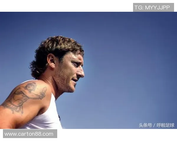 欧美足球明星独特纹身艺术大揭秘展现个性与风格的完美结合 欧美足球明星独特纹身艺术大揭秘展现个性与风格的完美结合