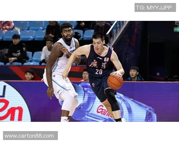 武汉篮球队在大师赛积分榜上以76分稳居第一名展现强劲实力